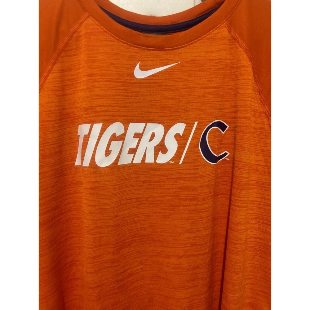Clemson Tigers Football — Nike NCAA Long Sleeve Shirt Large Orange‎